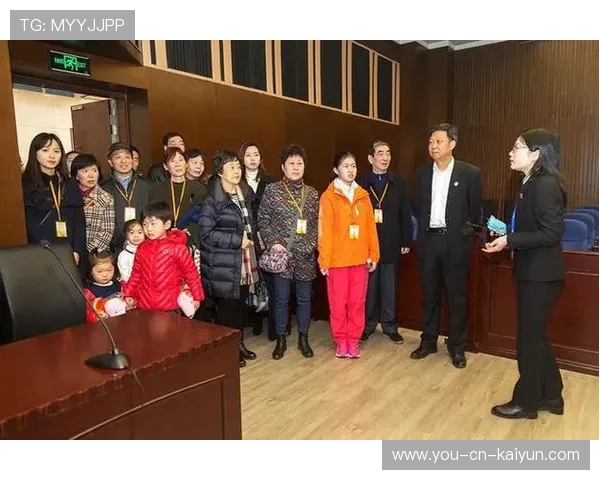 冠军球队球员家庭开放日温馨感人，增强球队凝聚力